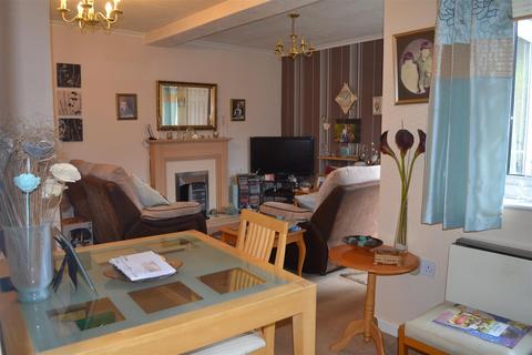 2 bedroom terraced bungalow for sale - Silurian Close, Leominster