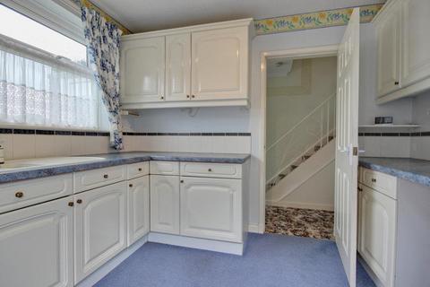 3 bedroom semi-detached house for sale, Boothferry Road, Hessle