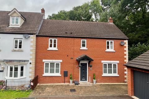 4 bedroom semi-detached house for sale, The Leasowes, Ledbury, HR8