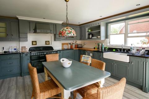 1 Burnham Avenue, Sully, Penarth, CF64 5SU