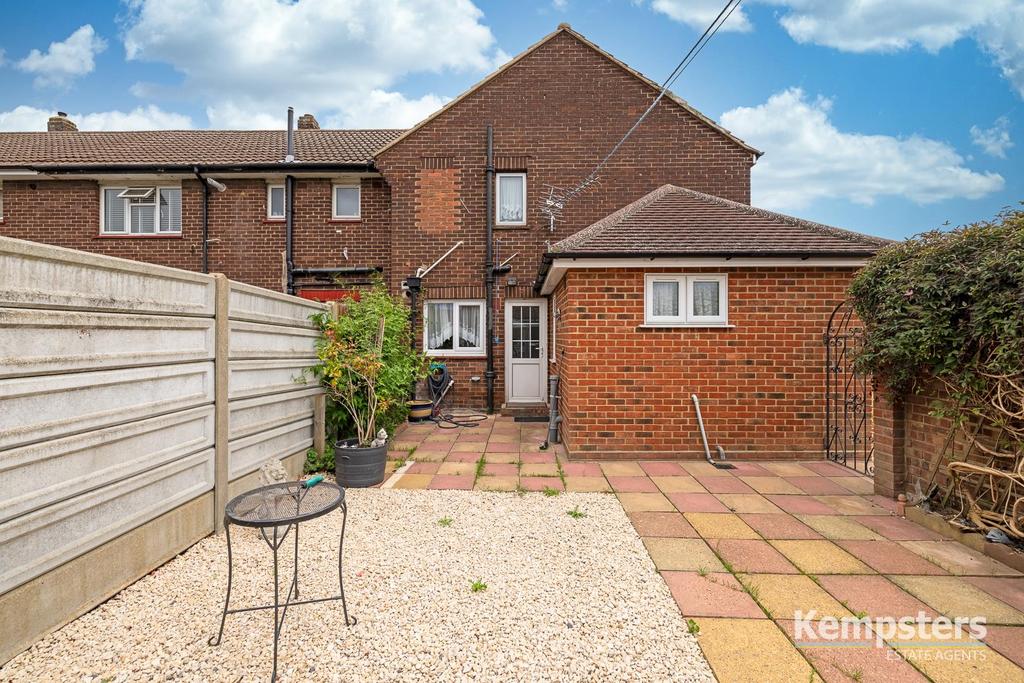 Rear Garden 2.jpg