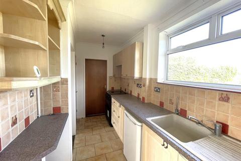 34 Foxhall Fields, East Bergholt, Colchester, CO7 6QY