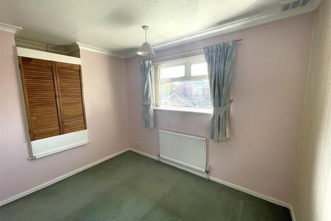 34 Foxhall Fields, East Bergholt, Colchester, CO7 6QY