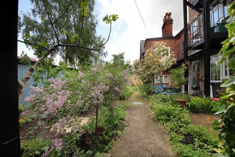 Flat 1, Goldsmith House Shakespeare Road, Acton, London, W3 6SH