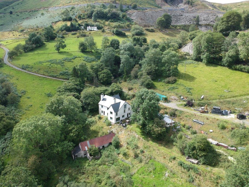 Horseshoe Pass, Llangollen 4 bed property for sale £700,000