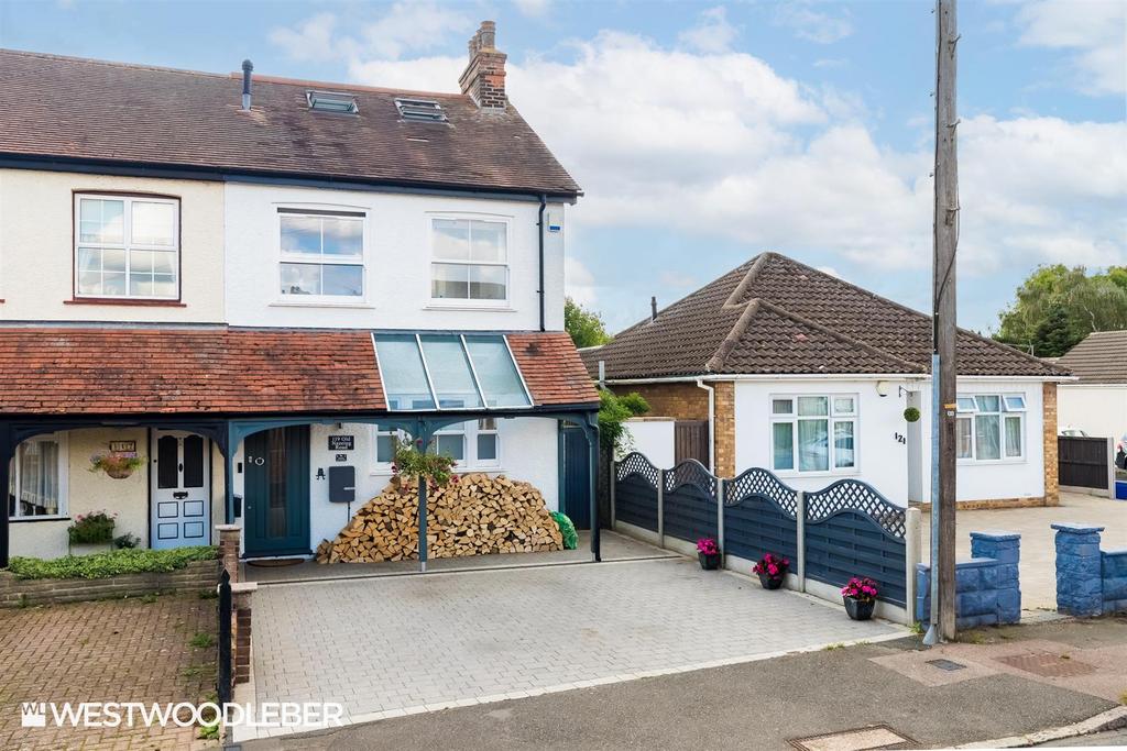 Old Nazeing Road, Broxbourne EN10 4 bed semidetached house for sale