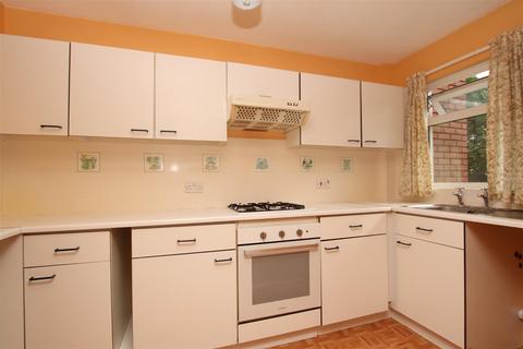 6 Hawthorn Way, Alphington, Exeter, EX2 8YT