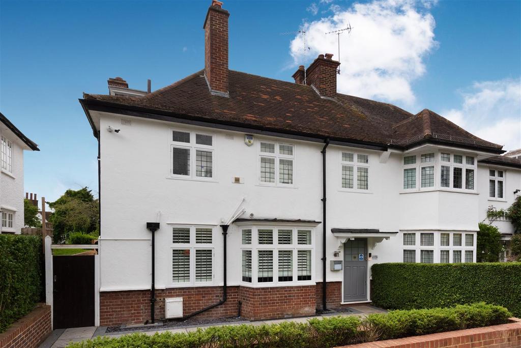 Hampstead Way, NW11 4 bed cottage for sale £1,450,000