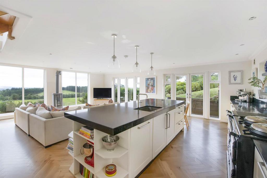 Easter Cornhill, Old Muckhart Road, Dollar FK14 7PL 5 bed detached