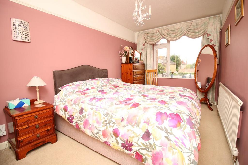 7 - bed 2.JPG