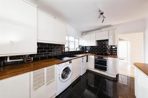 3 bedroom detached house for sale, West Way, Croydon CR0