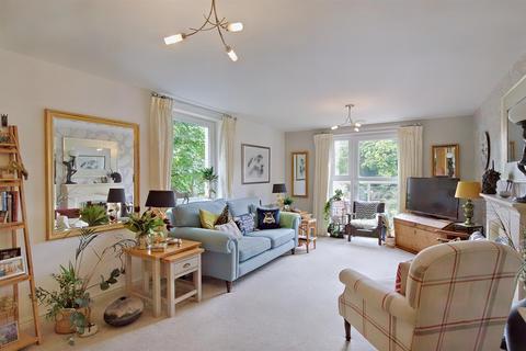 undefined, Lys Lander, Tregolls Road, Truro