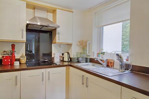 undefined, Lys Lander, Tregolls Road, Truro