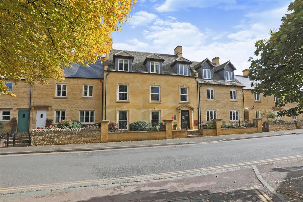 Saxon Grange, Sheep Street, Chipping Campden, GL55 6BY 2 bed apartment