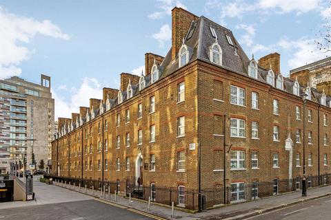 Studio for sale, Gatliff Close, Ebury Bridge Road, Chelsea, London, SW1W