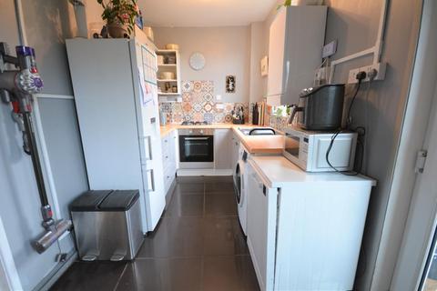 2 bedroom terraced house for sale - Railway Houses, Eldon Lane, Bishop Auckland