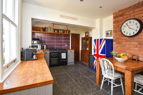 2 bedroom cottage for sale, Beech Cottage, 8 The Holloway, Compton