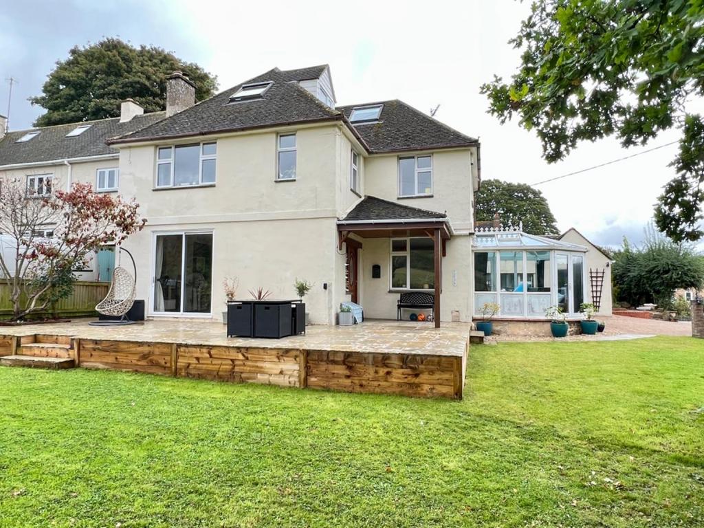 Foxmoor Lane, Ebley, Stroud 4 bed detached house for sale £675,000