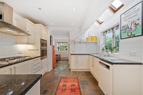 33 Oliver Road, Ascot, SL5 9DN