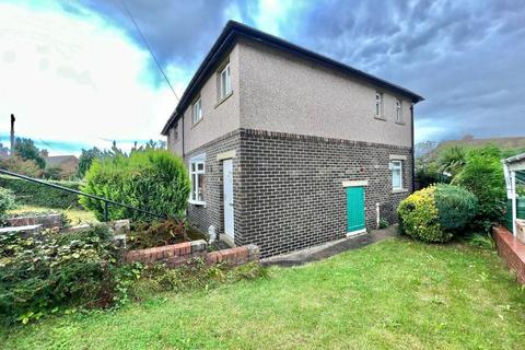 12 Greno View, Hood Green, Barnsley, S75 3HG