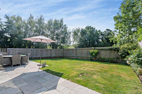 65 Button Lane, Bearsted, Maidstone, ME15 8DW