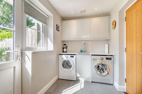 65 Button Lane, Bearsted, Maidstone, ME15 8DW