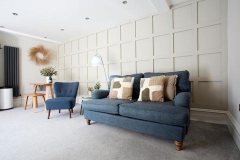 1 bedroom flat for sale, Wenlock Terrace, Fulford Road