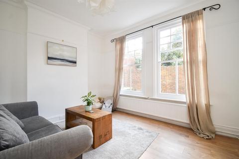 1 bedroom flat for sale, Sedlescombe Road South, St. Leonards-On-Sea