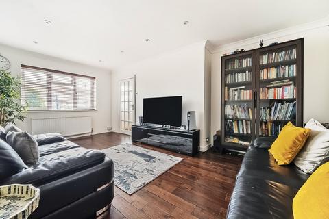 34 Berryfield, Slough, SL2 5SD