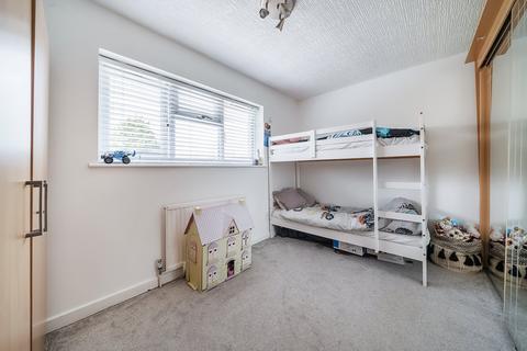 34 Berryfield, Slough, SL2 5SD