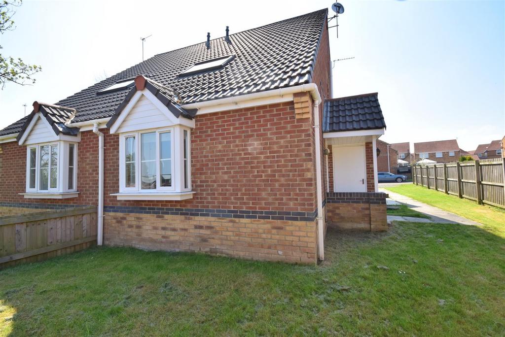 Hunworth Close, Havelock Park, Sunderland 1 bed semidetached house for