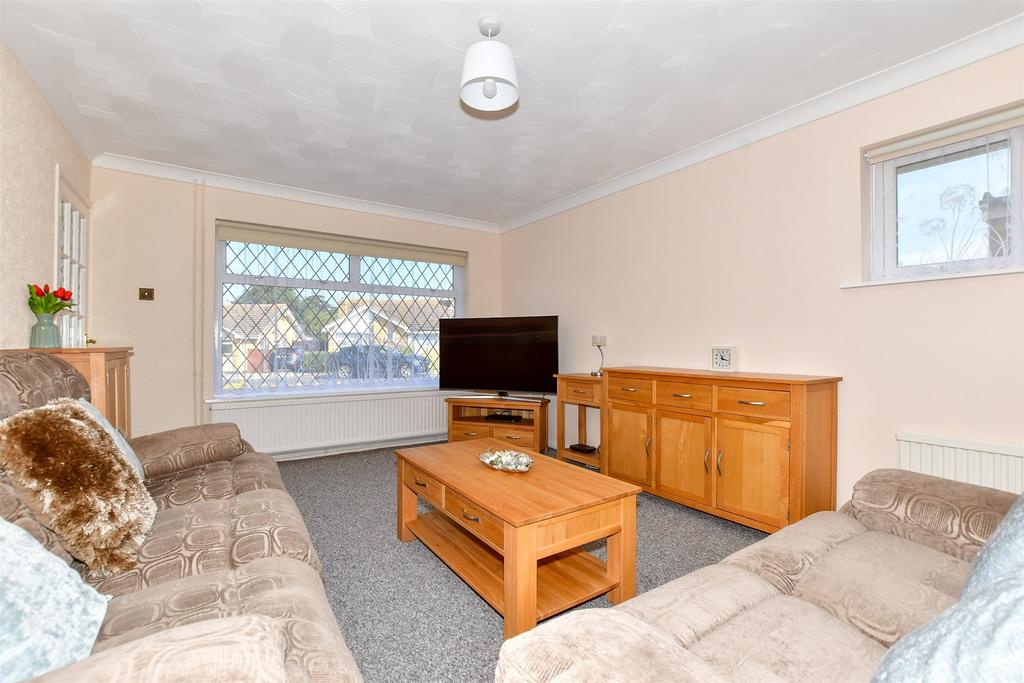 Grenville Way, Broadstairs, Kent 2 bed detached bungalow for sale £425,000