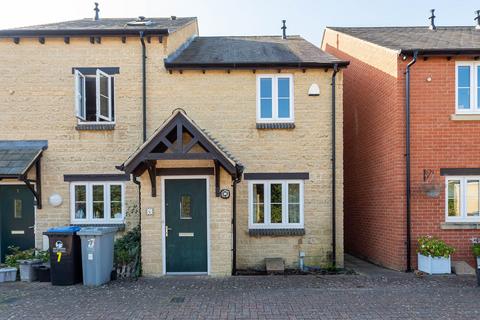 2 bedroom end of terrace house for sale - Spencer Close, Woodstock, OX20