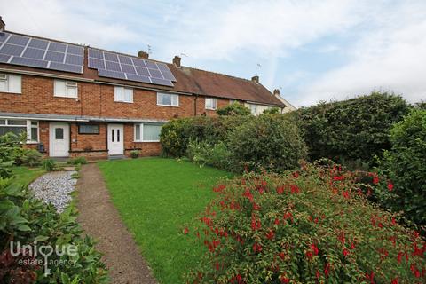 26 Brockholes Crescent, Poulton-le-fylde, FY6 8HU