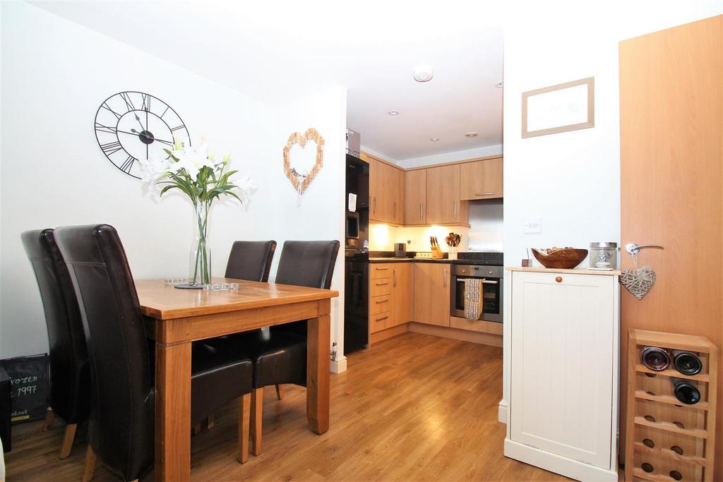 Kitchen / Diner