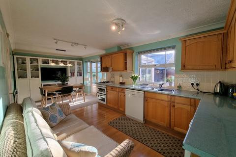 29 Barkus Close, Southam, CV47 1GB