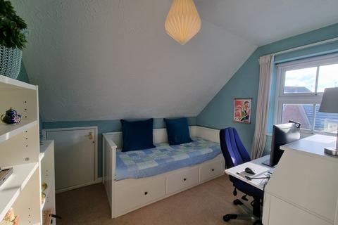 29 Barkus Close, Southam, CV47 1GB