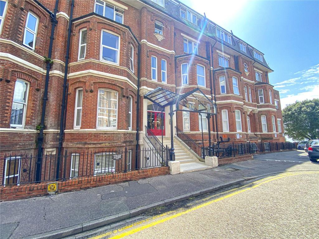 Durley Gardens, Bournemouth, BH2 2 bed apartment for sale £230,000