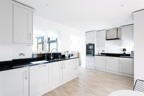 3 bedroom detached house for sale - Wrens Park, Middleton, Milton Keynes, Buckinghamshire, MK10