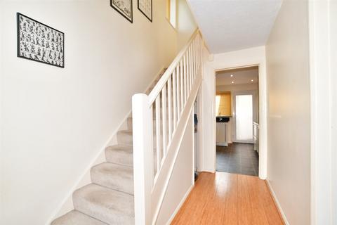 88 Maypole Road, Ashurst Wood, East Grinstead, RH19 3RE