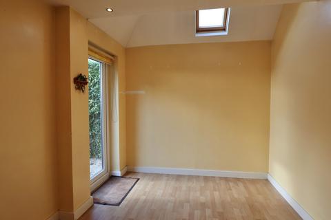 3 bedroom semi-detached house for sale, Wycombe Road, Prestwood, HP16