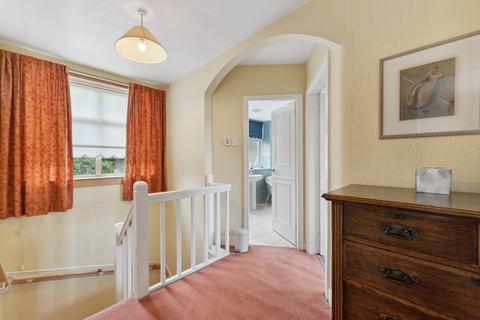 15 Mearns Road, Clarkston, Glasgow, G76 7ES