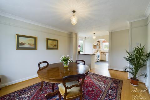 1 Braven Field, Padbury, Buckingham, MK18 2AE