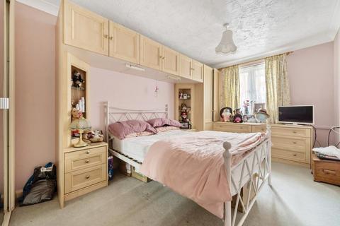 1 bedroom retirement property to rent, Willow Road,  Aylesbury,  HP19