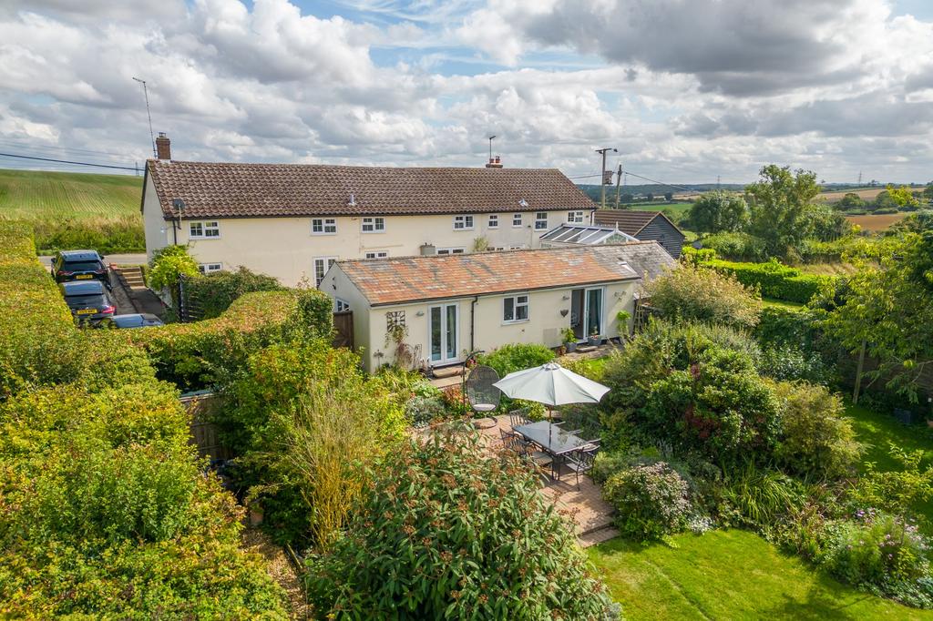 Catmere End, Saffron Walden, CB11 4 bed semidetached house £800,000