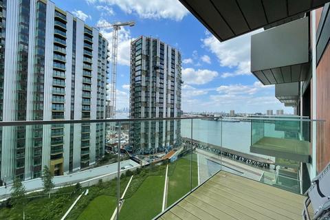 Studio to rent - Judde House, Duke of Wellington Avenue , Woolwich, London SE18