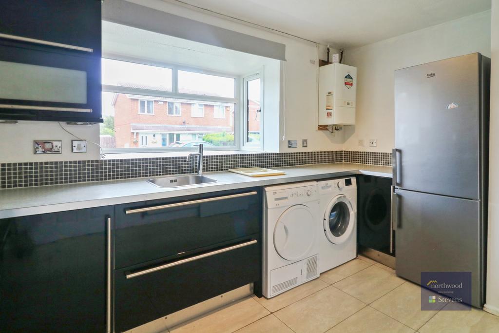Star Lane, Folkestone, CT19 3 bed semidetached house £1,500 pcm (£