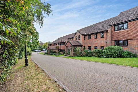 undefined, Turneys Orchard, Chorleywood, WD3