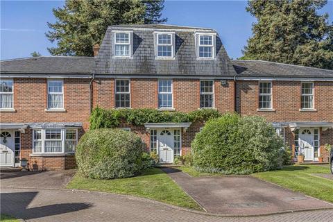 4 bedroom terraced house to rent, Ascot Wood, Station Hill, Ascot, Berkshire, SL5