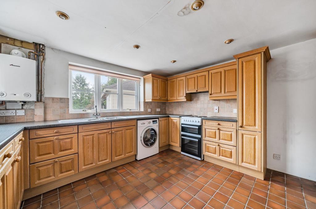 Warminster, BA12 2 bed character property for